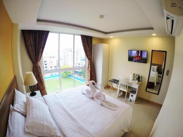 The Grand View : photo 8 de la chambre chambre double deluxe - vue latérale sur mer