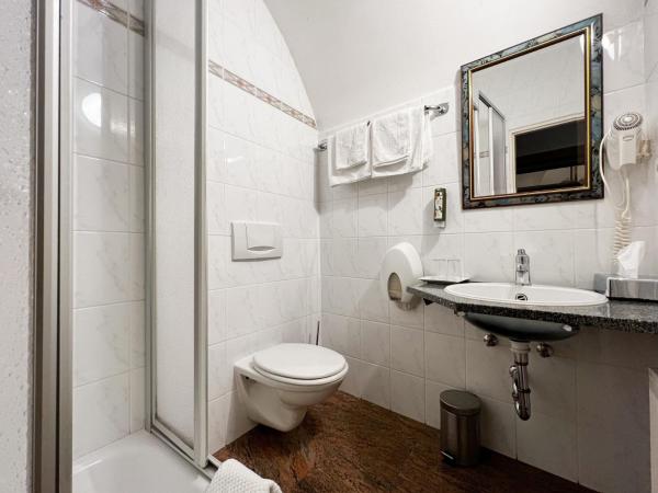 Hotel Konvice : photo 4 de la chambre chambre double classique