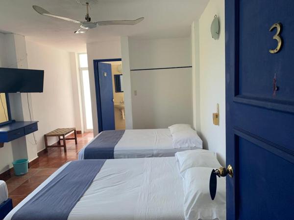 Hotel & Hostal Mayflower : photo 3 de la chambre chambre double