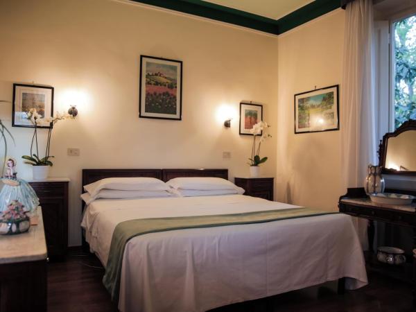 Hotel Villa Liana : photo 4 de la chambre chambre double avec terrasse