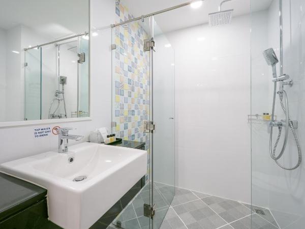 Prime Square Hotel : photo 1 de la chambre chambre lit king-size supérieure