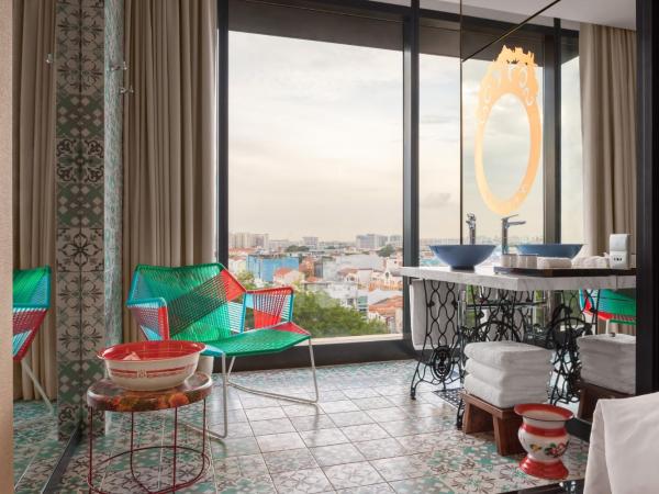 Hotel Indigo Singapore Katong, an IHG Hotel : photo 6 de la chambre hébergement lit king-size standard - vue sur quartier historique