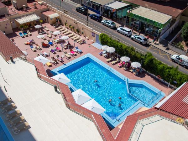 Hotel Servigroup Nereo : photo 6 de la chambre chambre double ou lits jumeaux - vue sur piscine