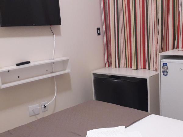 BH EXPO SUITES & KITNETES : photo 3 de la chambre chambre double