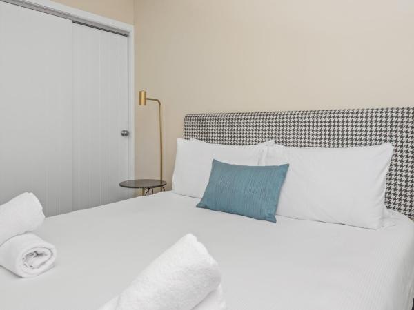 ASURE Rotorua International Motor Inn : photo 2 de la chambre appartement de luxe 1 chambre