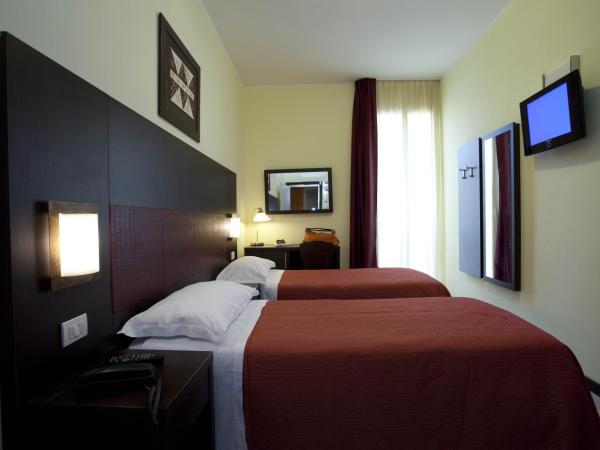 Hotel Alibi : photo 2 de la chambre chambre double ou lits jumeaux standard