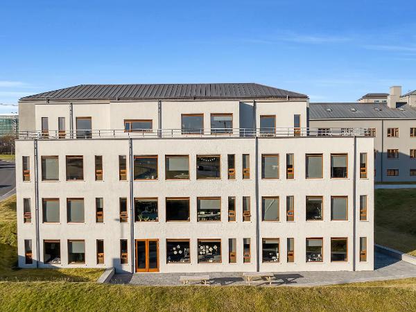 Student Hostel : photo 1 de la chambre chambre lits jumeaux deluxe avec salle de bains privative