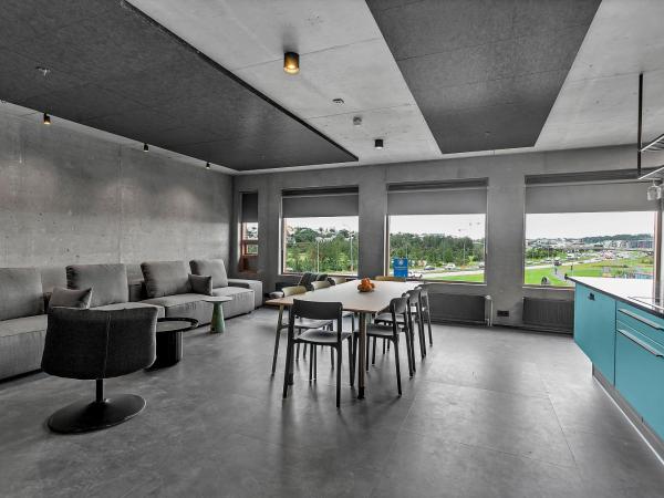 Student Hostel : photo 10 de la chambre chambre lits jumeaux deluxe avec salle de bains privative