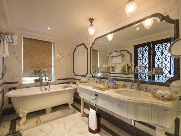 Taj Lake Palace Udaipur : photo 4 de la chambre suite grand royal - vue sur lac