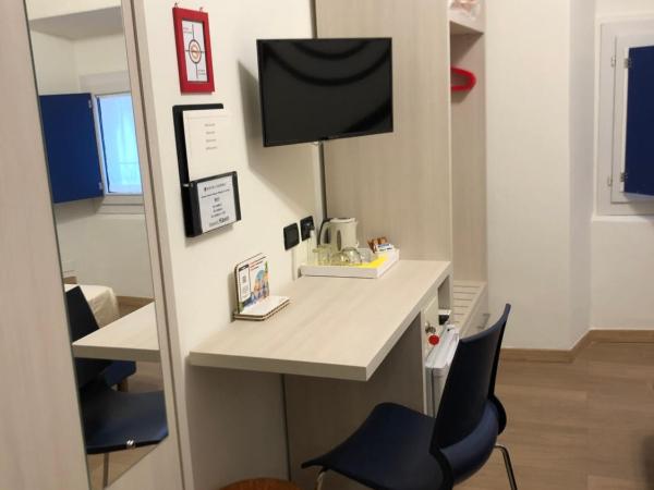 Hotel Cairoli : photo 8 de la chambre chambre double Économique