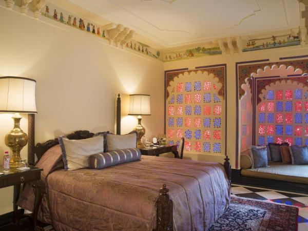 Taj Lake Palace Udaipur : photo 6 de la chambre suite grand royal - vue sur lac