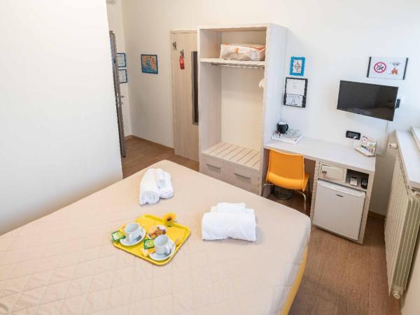 Hotel Cairoli : photo 5 de la chambre chambre double