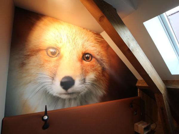 Les Loges Du Parc : photo 6 de la chambre chambre triple avec baignoire - renard - annexe