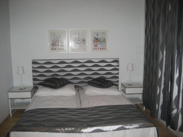 Pension Schottentor : photo 3 de la chambre chambre quadruple