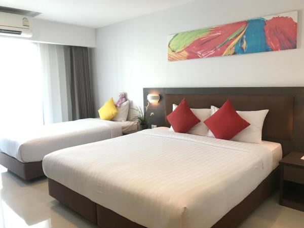 Riche Hua Hin Hotel - SHA Plus : photo 2 de la chambre chambre triple supérieure
