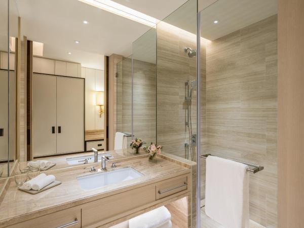 The Fullerton Ocean Park Hotel Hong Kong : photo 6 de la chambre oceanfront with 2 queens bed room