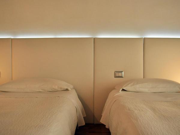 Hotel Cave Del Sole : photo 3 de la chambre chambre triple