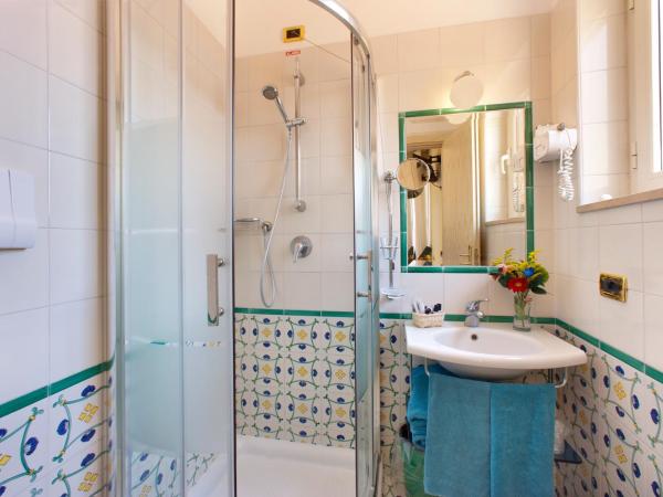 Hotel Del Mare : photo 3 de la chambre chambre double standard