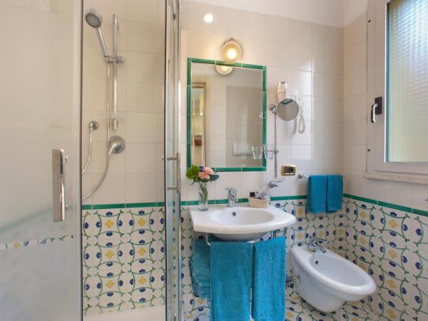 Hotel Del Mare : photo 4 de la chambre chambre double avec balcon