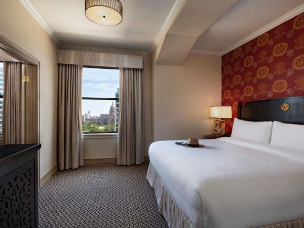 The Stephen F Austin Royal Sonesta Hotel : photo 4 de la chambre suite queen 1 chambre avec lit queen-size et baignoire - accessible aux personnes à mobilité réduite