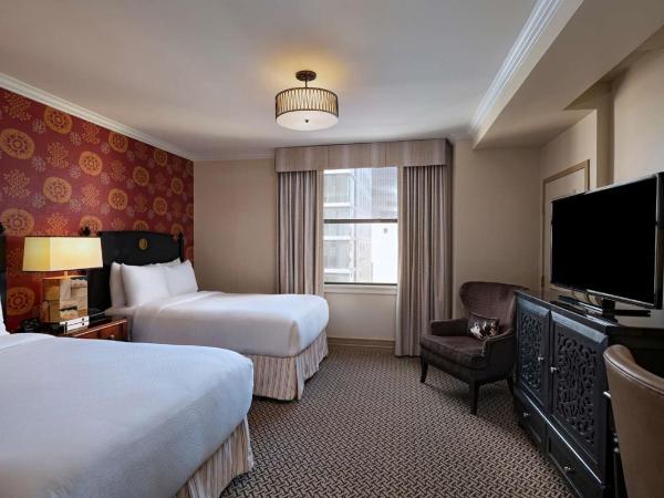 The Stephen F Austin Royal Sonesta Hotel : photo 1 de la chambre chambre deluxe avec 2 lits doubles