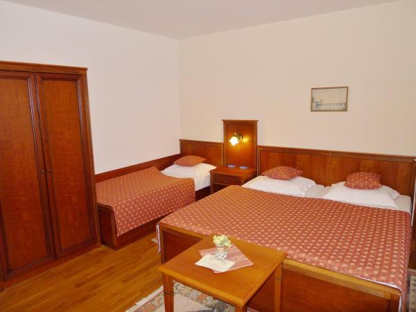 Hotel Nosal : photo 1 de la chambre chambre triple