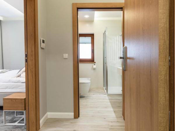 Royal Hill Residence : photo 7 de la chambre appartement avec terrasse