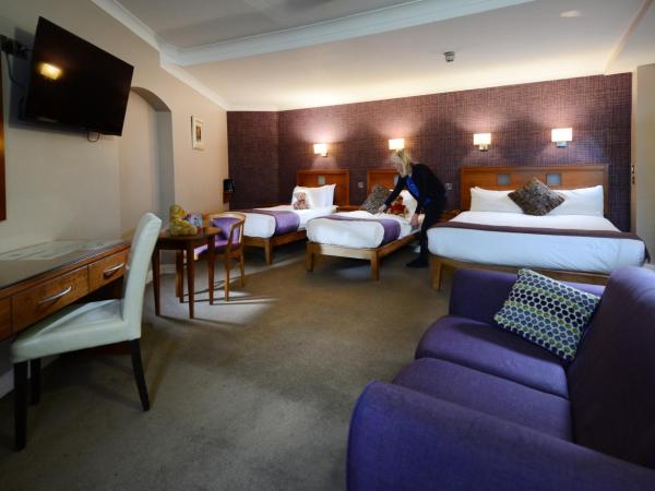 Imperial Hotel Galway : photo 2 de la chambre chambre familiale