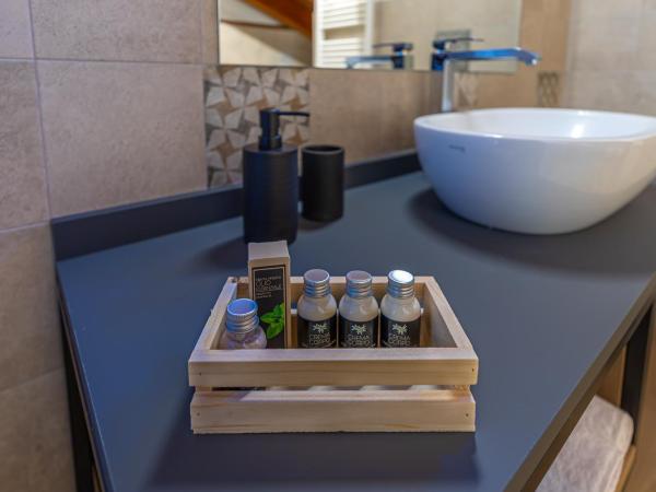 Hotel Mon Émile : photo 10 de la chambre chambre double deluxe