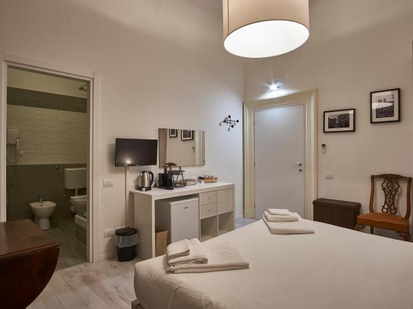 Cuore di Bologna Suites : photo 5 de la chambre studio standard