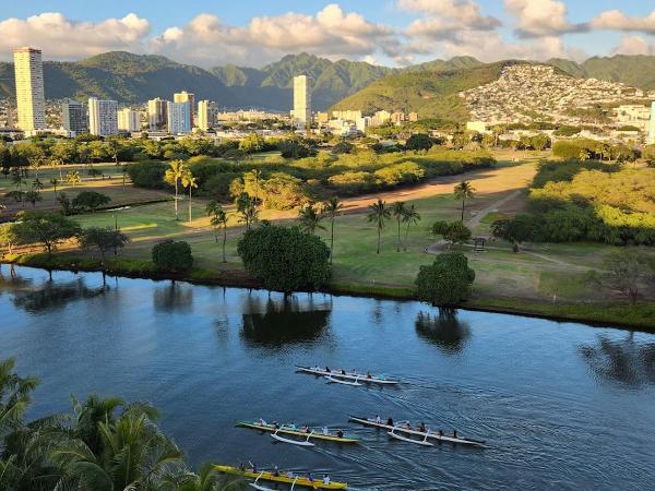 Wayfinder Waikiki : photo 10 de la chambre chambre lit king-size supérieure