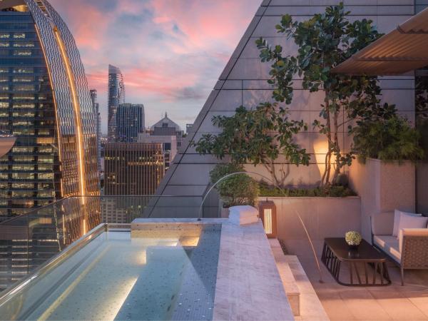 Rosewood Bangkok : photo 3 de la chambre suite avec terrasse