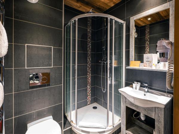 Hôtel L'Aiguille Percée : photo 3 de la chambre chambre double