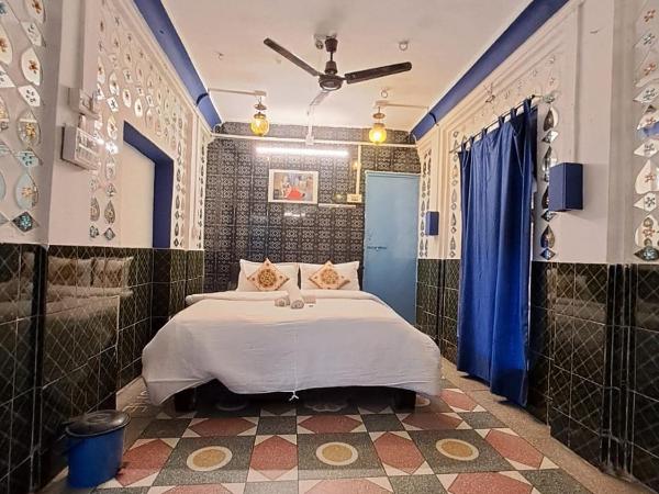 Dylan Cafe And Guest House : photo 2 de la chambre chambre double standard