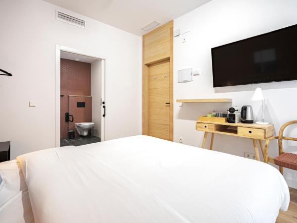 Vallecas Suites by Olala Homes : photo 4 de la chambre chambre double - accessible aux personnes à mobilité réduite 