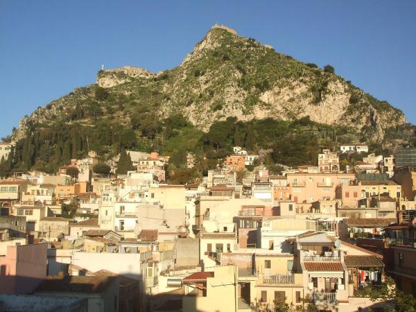 Hotel Villa Paradiso : photo 4 de la chambre chambre double ou lits jumeaux standard - vue sur ville