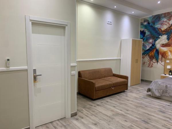 Parthenope Rooms : photo 8 de la chambre suite junior avec balcon