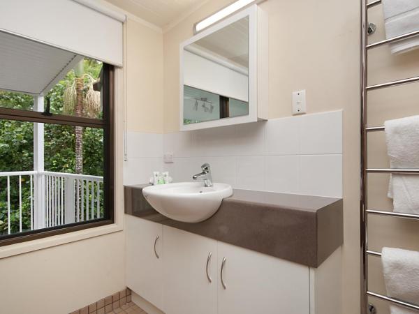 By The Sea Port Douglas : photo 8 de la chambre hébergement canopée