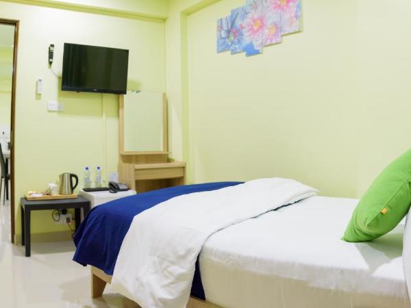 Tourist Inn : photo 5 de la chambre chambre double deluxe - transfert aéroport aller-retour gratuit