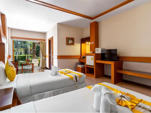 Coconut Beach Resort, Koh Chang : photo 2 de la chambre chambre double ou lits jumeaux supérieure - vue sur piscine
