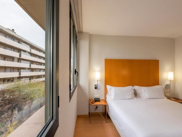 Hesperia Barcelona Del Mar : photo 2 de la chambre chambre triple confort