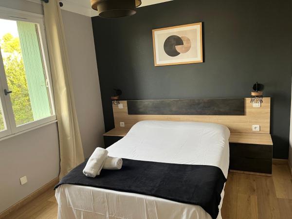 Hôtel L'Eau Des Collines : photo 1 de la chambre chambre double