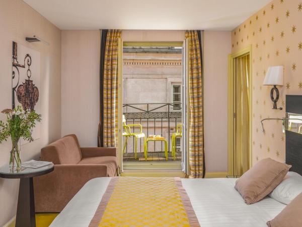 Hotel Le petit Paris : photo 9 de la chambre chambre triple