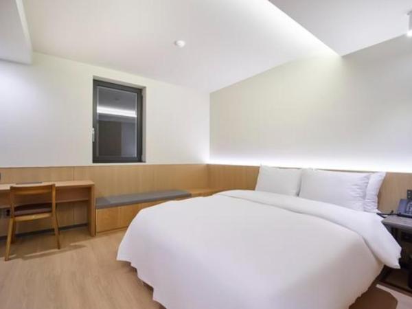 Hotel TARA : photo 2 de la chambre chambre double