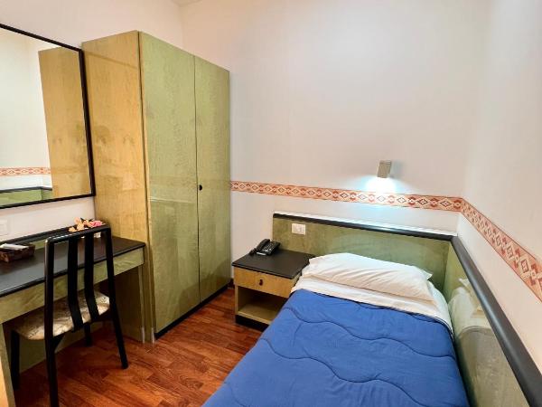 Hotel Como : photo 1 de la chambre chambre simple