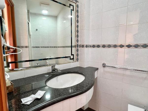 Hotel Como : photo 10 de la chambre chambre simple