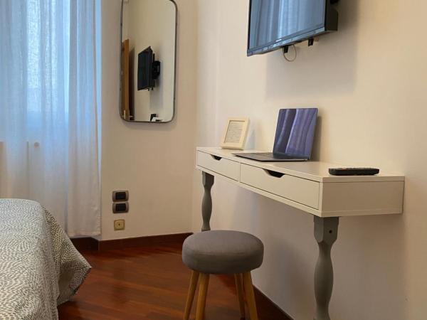 Maison Étoile : photo 4 de la chambre chambre double avec salle de bains privative extérieure