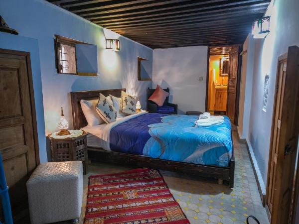 Riad Dar Hidaya Fes : photo 2 de la chambre chambre double avec salle de bains privative