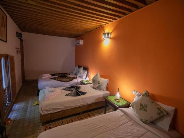 Riad Dar Hidaya Fes : photo 2 de la chambre chambre quadruple deluxe