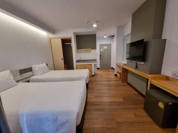 The Key Point Hotel : photo 2 de la chambre chambre lits jumeaux standard